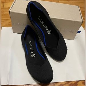 Rothy’s The Flat-Rounded Toe size 8 Black